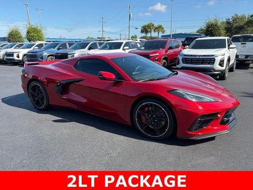 Red Mist Metallic Tintcoat 2022 Chevrolet Corvette Stingray w/2LT