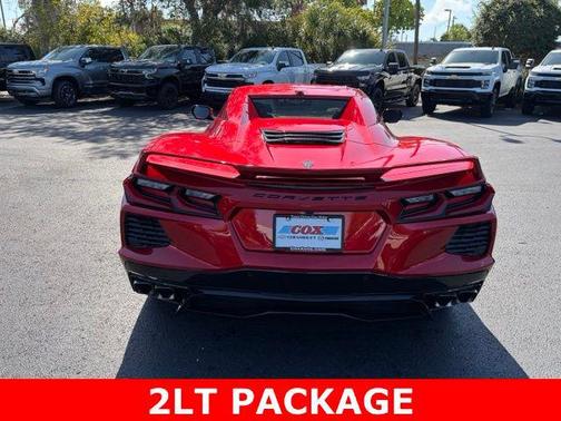 Red Mist Metallic Tintcoat 2022 Chevrolet Corvette Stingray w/2LT