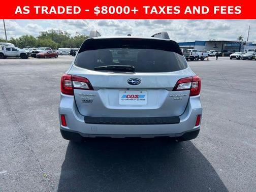 Ice Silver Metallic 2015 Subaru Outback 3.6R Limited