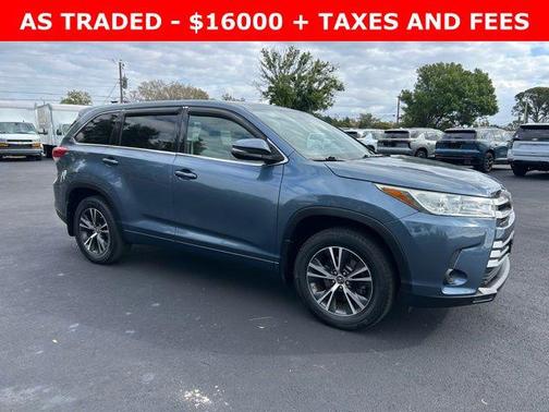 2017 Toyota Highlander LE