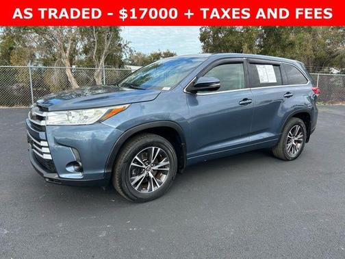 2017 Toyota Highlander LE