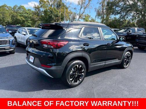 Mosaic Black Metallic 2023 Chevrolet Trailblazer LT