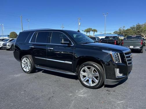 2019 Cadillac Escalade Luxury