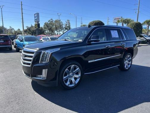 2019 Cadillac Escalade Luxury