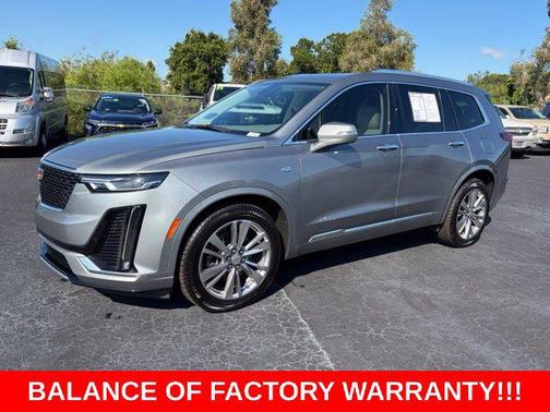 Argent Silver Metallic 2023 Cadillac XT6 Premium Luxury FWD