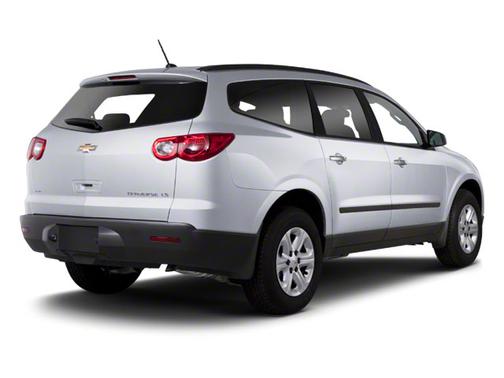 Silver Ice Metallic 2010 Chevrolet Traverse LS