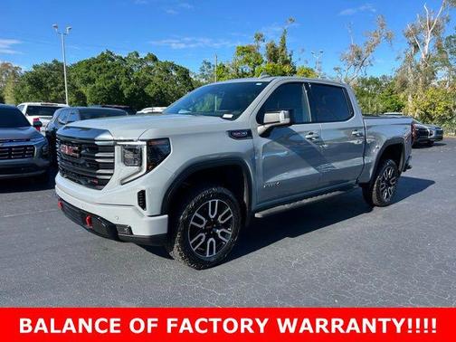 2024 GMC Sierra 1500 AT4