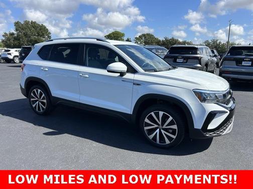 2023 Volkswagen Taos 1.5T SE