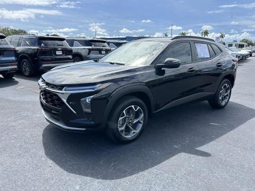 2024 Chevrolet Trax LT
