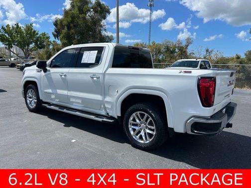 2021 GMC Sierra 1500 SLT