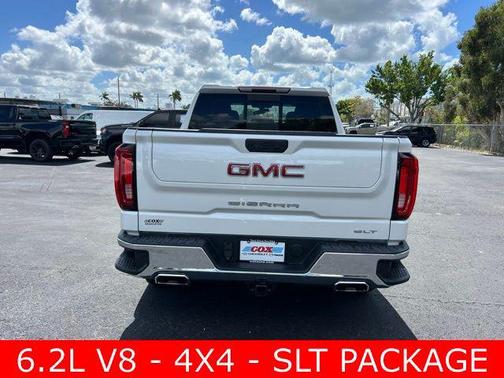 2021 GMC Sierra 1500 SLT