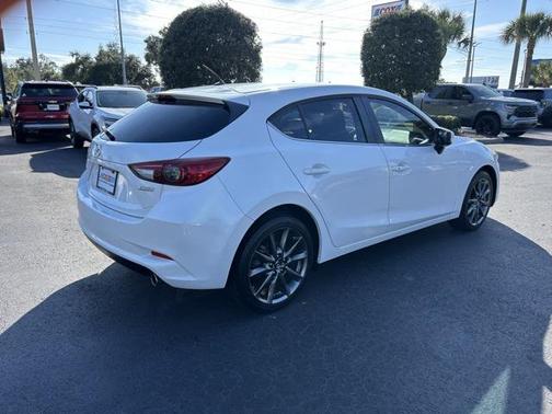 2018 Mazda Mazda3 Touring