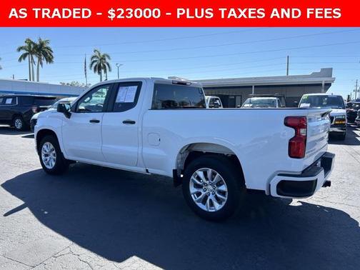 2022 Chevrolet Silverado 1500 Custom