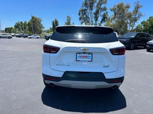 Summit White 2025 Chevrolet Blazer 2LT