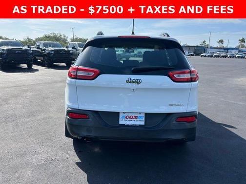 Bright White Clearcoat 2015 Jeep Cherokee Sport