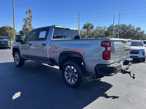 2024 Chevrolet Silverado 2500 Custom
