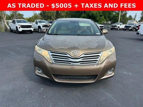 Golden 2010 Toyota Venza Base