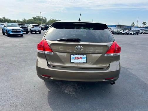 Golden 2010 Toyota Venza Base