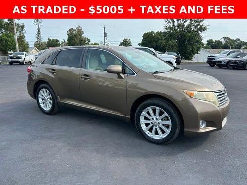 Golden 2010 Toyota Venza Base