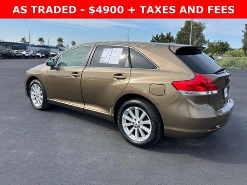 Golden 2010 Toyota Venza Base