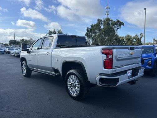2023 Chevrolet Silverado 3500 High Country
