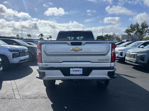 2023 Chevrolet Silverado 3500 High Country