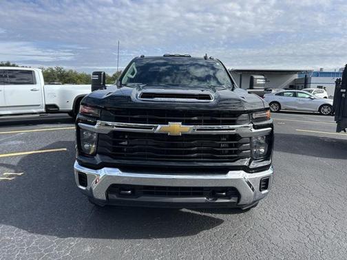 2024 Chevrolet Silverado 3500 LT