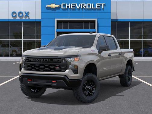 White Sands 2026 Chevrolet Silverado 1500 Custom Trail Boss