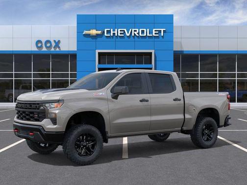 White Sands 2026 Chevrolet Silverado 1500 Custom Trail Boss