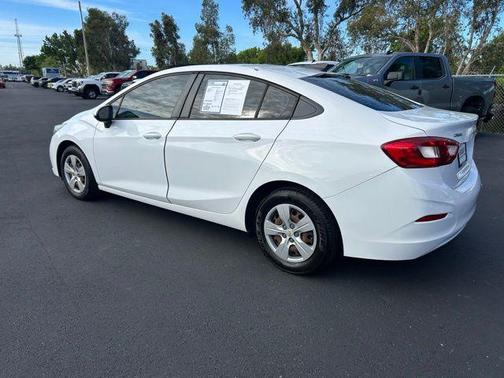 2018 Chevrolet Cruze LS