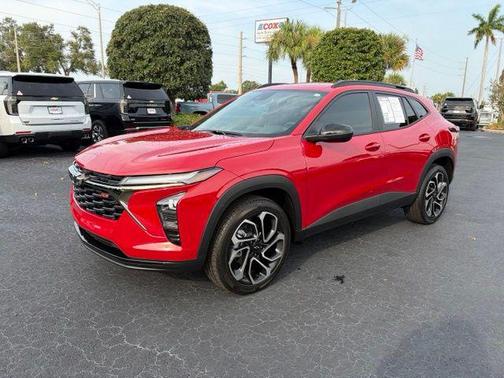 Apex Red 2026 Chevrolet Trax FWD 2RS