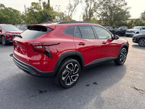 Apex Red 2026 Chevrolet Trax FWD 2RS