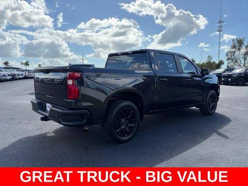 Dark Ash Metallic 2023 Chevrolet Silverado 1500 Custom