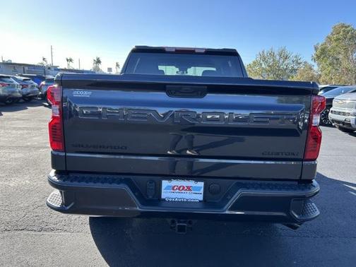 Dark Ash Metallic 2023 Chevrolet Silverado 1500 Custom