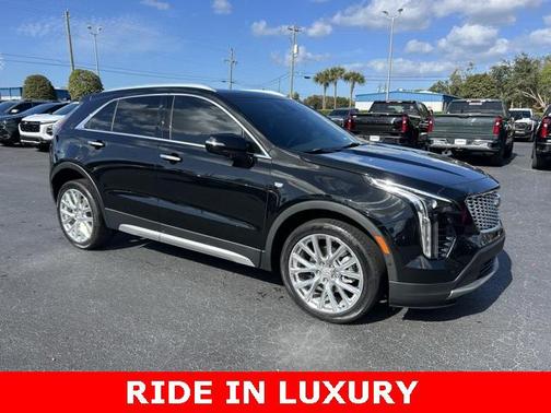2021 Cadillac XT4 Premium Luxury