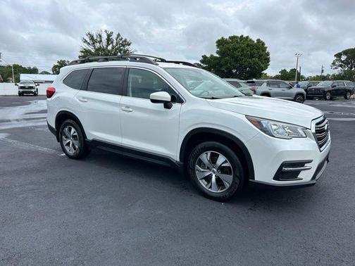 Crystal White Pearl 2019 Subaru Ascent Premium 7-Passenger