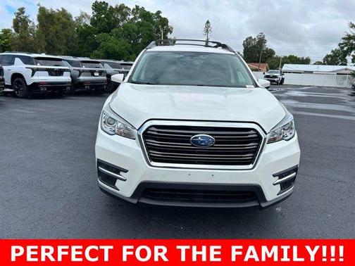 Crystal White Pearl 2019 Subaru Ascent Premium 7-Passenger
