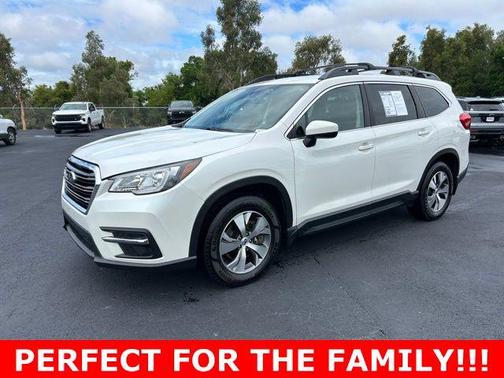 Crystal White Pearl 2019 Subaru Ascent Premium 7-Passenger