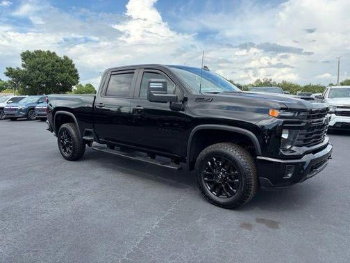 Black 2025 Chevrolet Silverado 2500 Custom