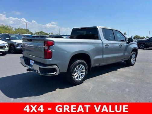 Sterling Gray Metallic 2023 Chevrolet Silverado 1500 LT