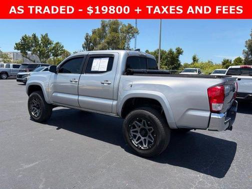 Silver Sky Metallic 2017 Toyota Tacoma SR5