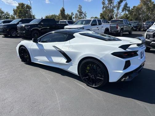 2020 Chevrolet Corvette Stingray w/3LT