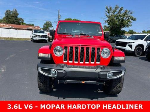 2023 Jeep Gladiator Overland