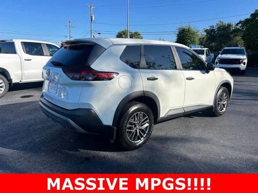 Glacier White 2023 Nissan Rogue S