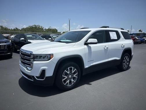 2023 GMC Acadia FWD SLT