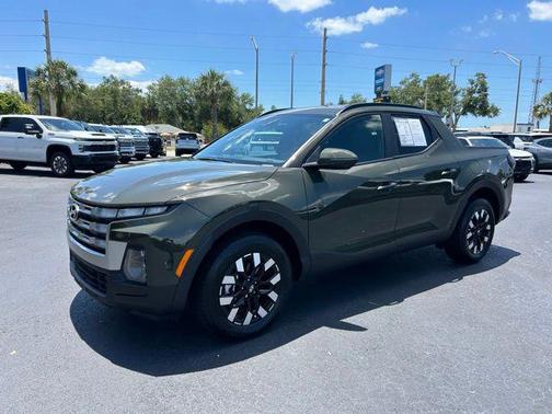 Rockwood Green 2025 Hyundai SANTA CRUZ SEL Activity