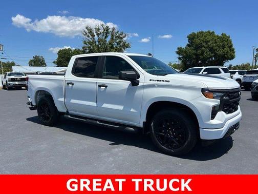 Summit White 2024 Chevrolet Silverado 1500 Custom