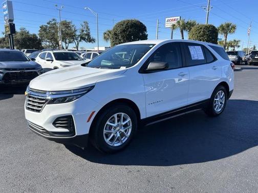 2023 Chevrolet Equinox LS