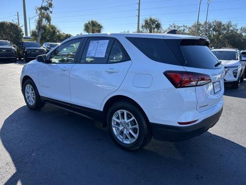 2023 Chevrolet Equinox LS