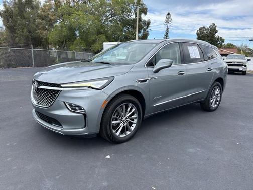 2023 Buick Enclave Avenir FWD